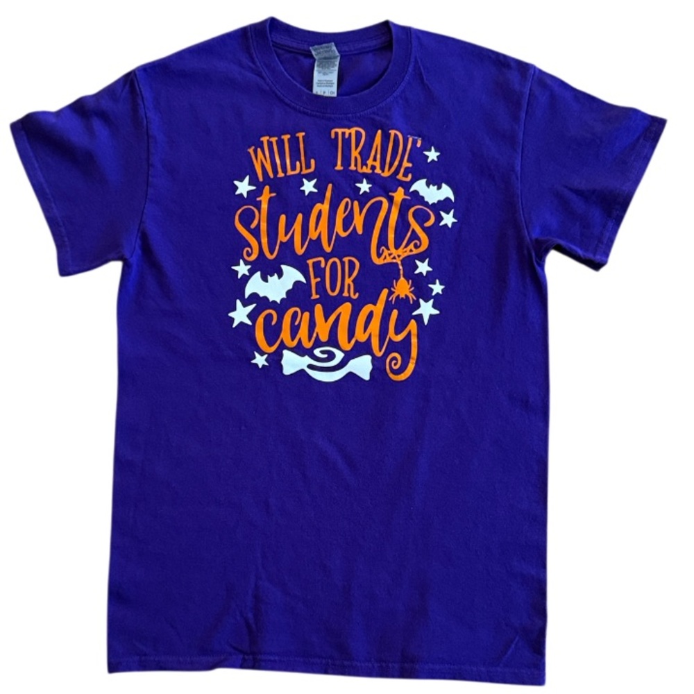 COPY- “WILL TRADE STUDENTS FOR CANDY” HALLOWEEN TSHIRT SIZE SMALL PURPLE COTTON